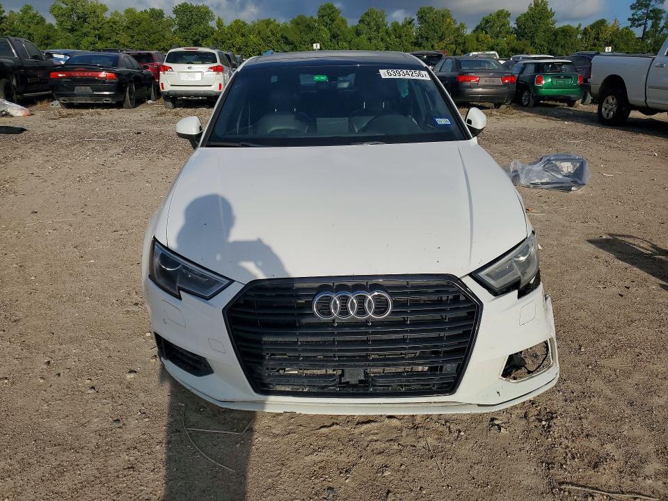 Photo 5 from auction – 2020 AUDI A3 with VIN WAUAUGFFXLA104679