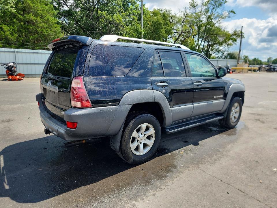 Снимка 3 от търг – 2003 TOYOTA 4RUNNER с VIN JTEBU14R930002938