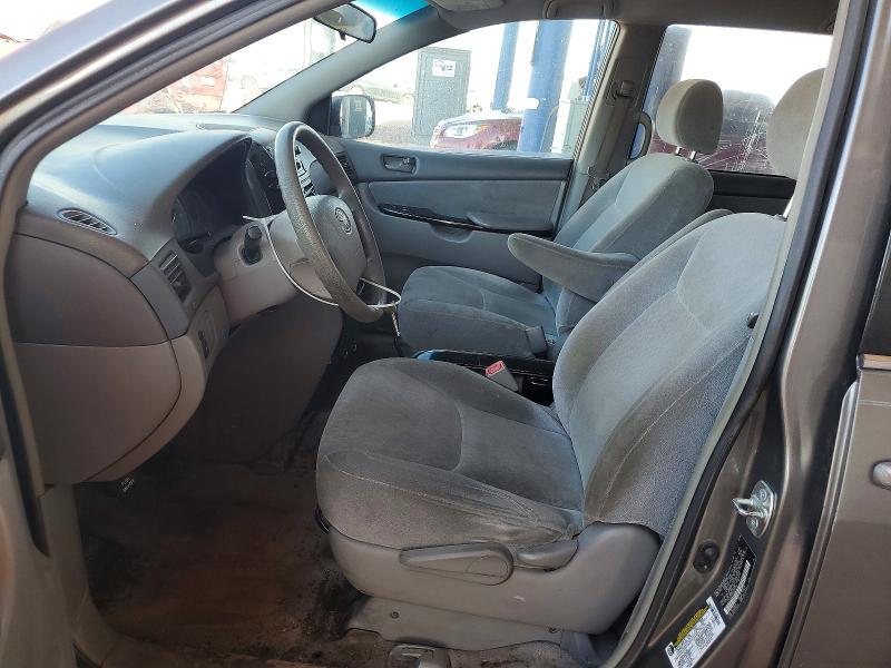 Photo 7 from auction – 2005 TOYOTA SIENNA with VIN 5TDZA23C05S387112