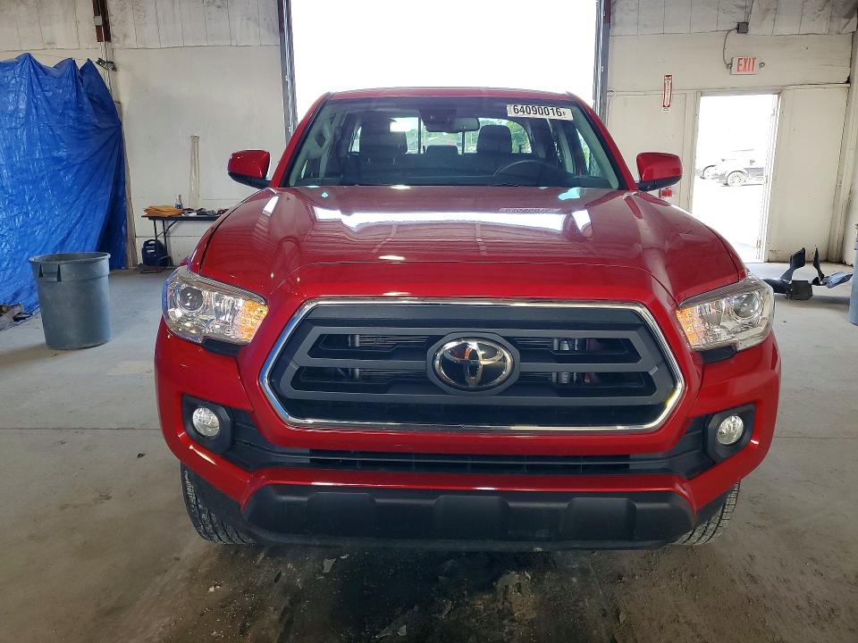 Photo 5 from auction – 2023 TOYOTA TACOMA with VIN 3TMCZ5AN1PM624942