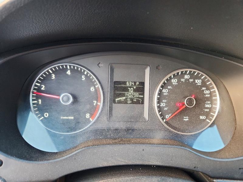 Photo 9 from auction – 2013 VOLKSWAGEN JETTA with VIN 3VWDP7AJ2DM239028