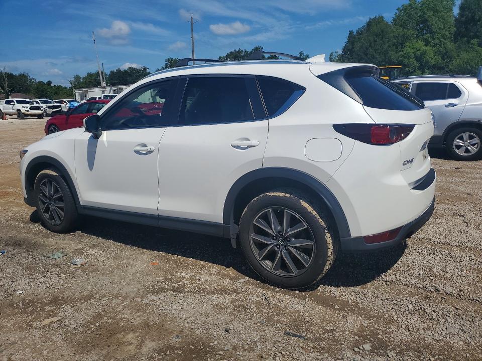 Фото 2 с аукциона – 2018 MAZDA CX-5 с VIN JM3KFACM2J1474711