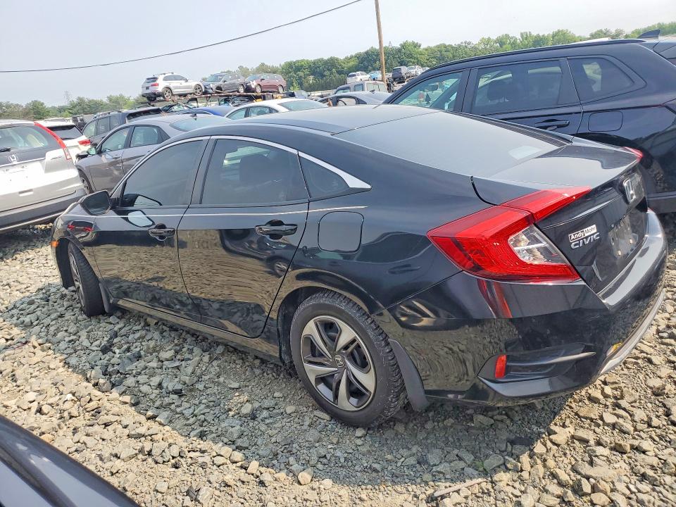 Photo 2 from auction – 2019 HONDA CIVIC with VIN 19XFC2F6XKE006066