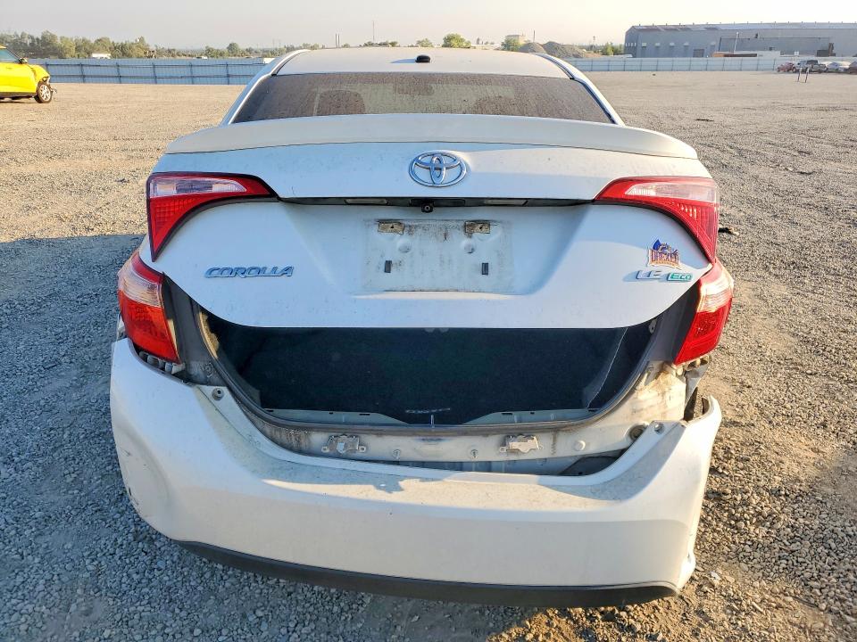 Photo 6 from auction – 2017 TOYOTA COROLLA with VIN 5YFBPRHE6HP592742