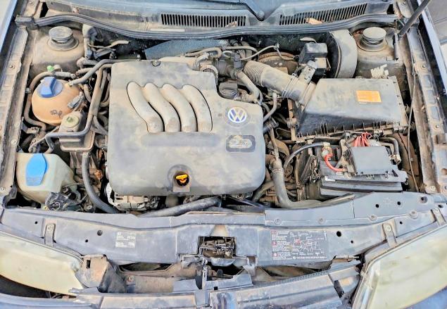 Photo 11 from auction – 2001 VOLKSWAGEN JETTA with VIN 3VWRB69M51M117496