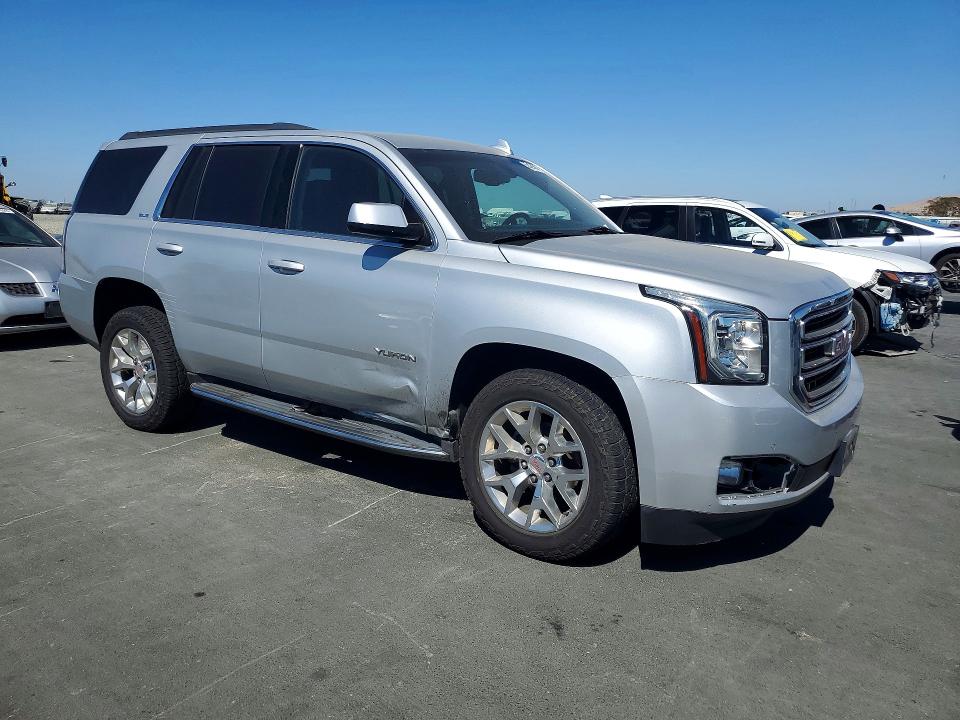Photo 4 from auction – 2017 GMC YUKON with VIN 1GKS1AKC6HR335603