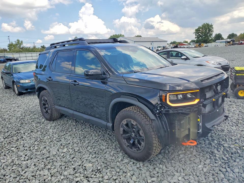 Photo 4 from auction – 2026 HONDA PASSPORT with VIN 5FNYF9H89TB080193