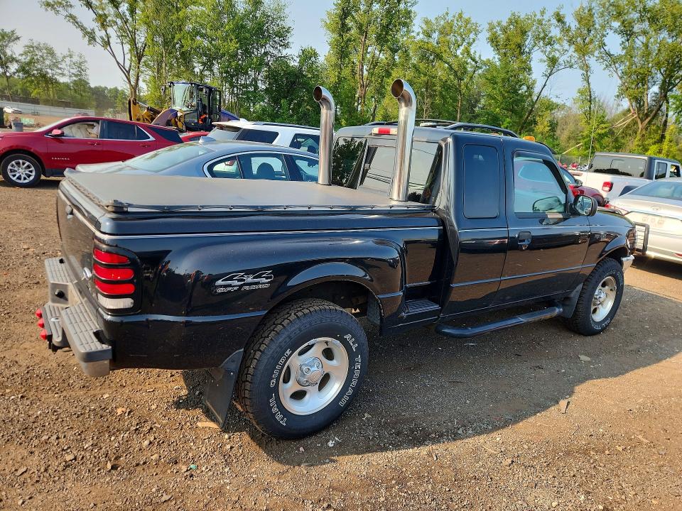Photo 3 from auction – 2000 FORD RANGER with VIN 1FTZR15V9YTA85230