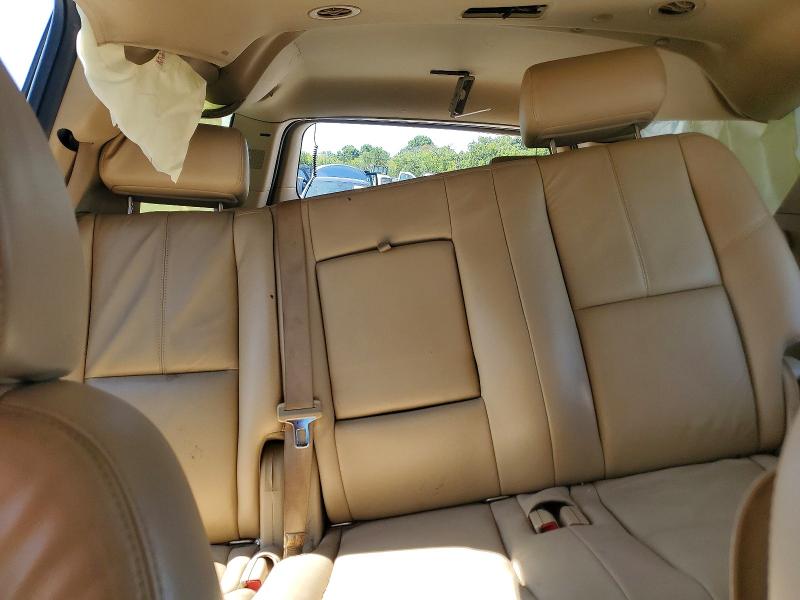 Photo 10 from auction – 2008 CHEVROLET SUBURBAN with VIN 3GNFK16368G232015