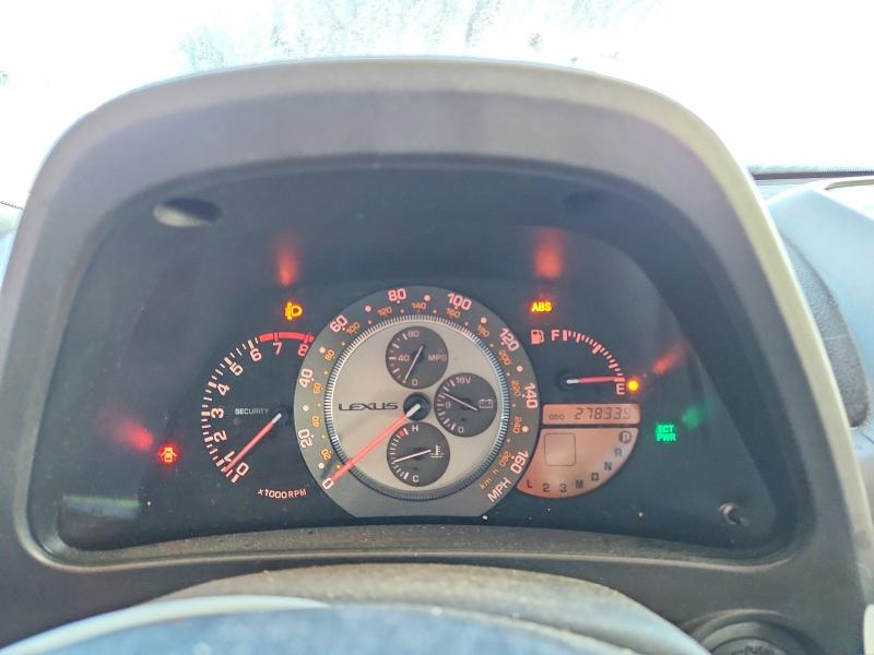 Photo 9 from auction – 2001 LEXUS IS with VIN JTHBD182910022720