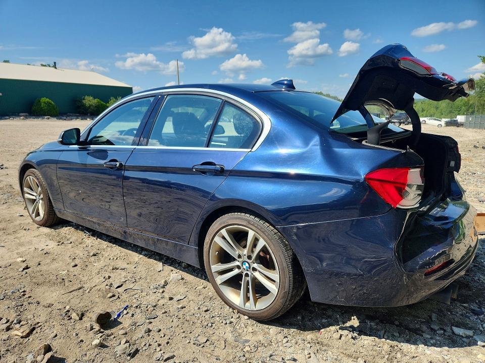 Photo 2 from auction – 2017 BMW 330 with VIN WBA8D9C35HA011614