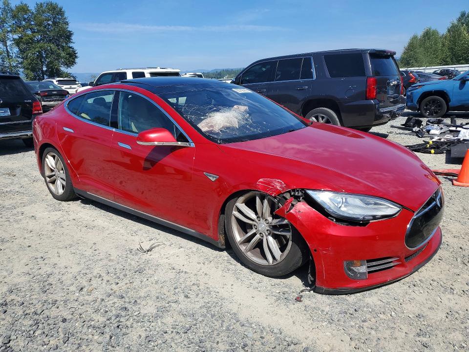 Photo 4 from auction – 2015 TESLA MODEL S with VIN 5YJSA1E24FF109271