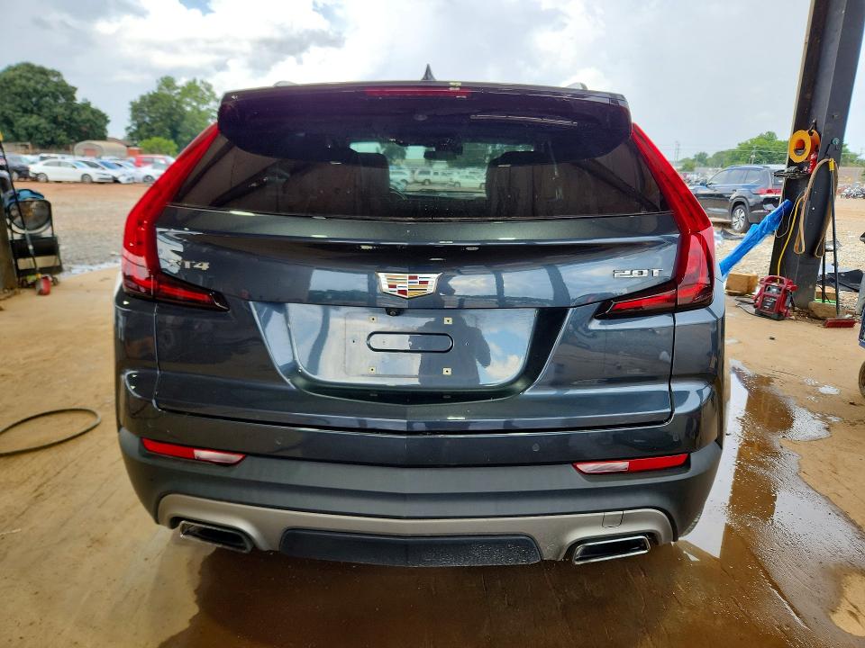Photo 6 from auction – 2019 CADILLAC XT4 with VIN 1GYFZCR42KF199845