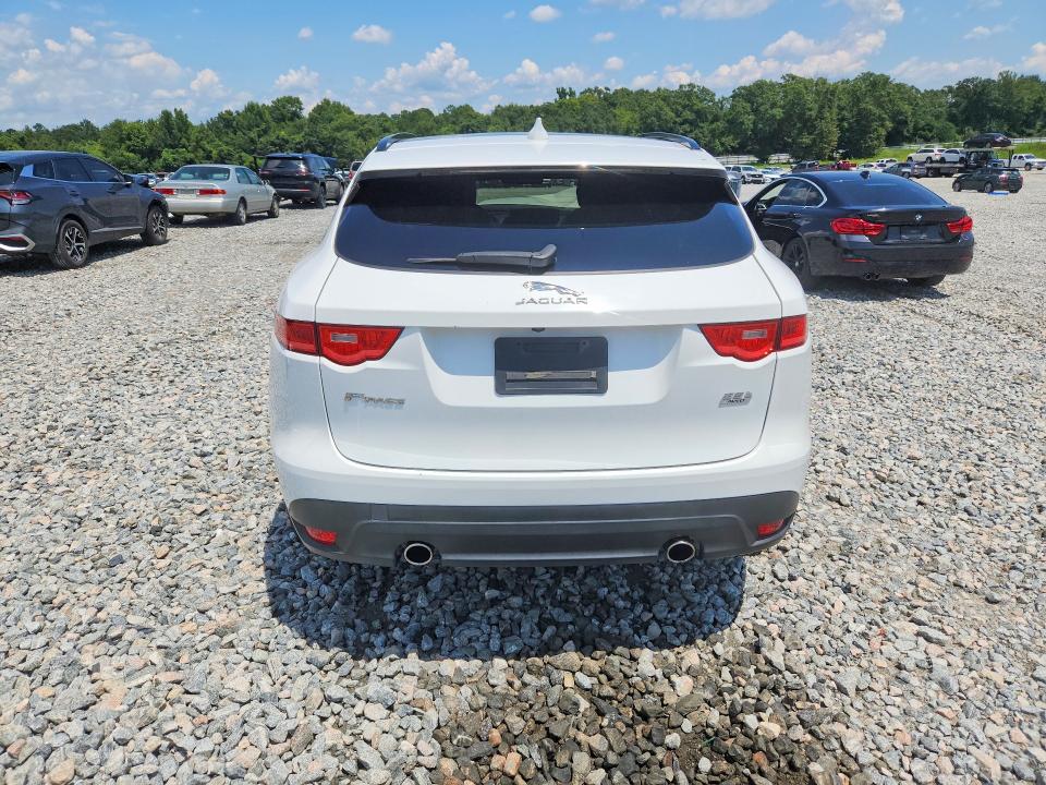 Photo 6 from auction – 2017 JAGUAR F-PACE with VIN SADCJ2BVXHA893996