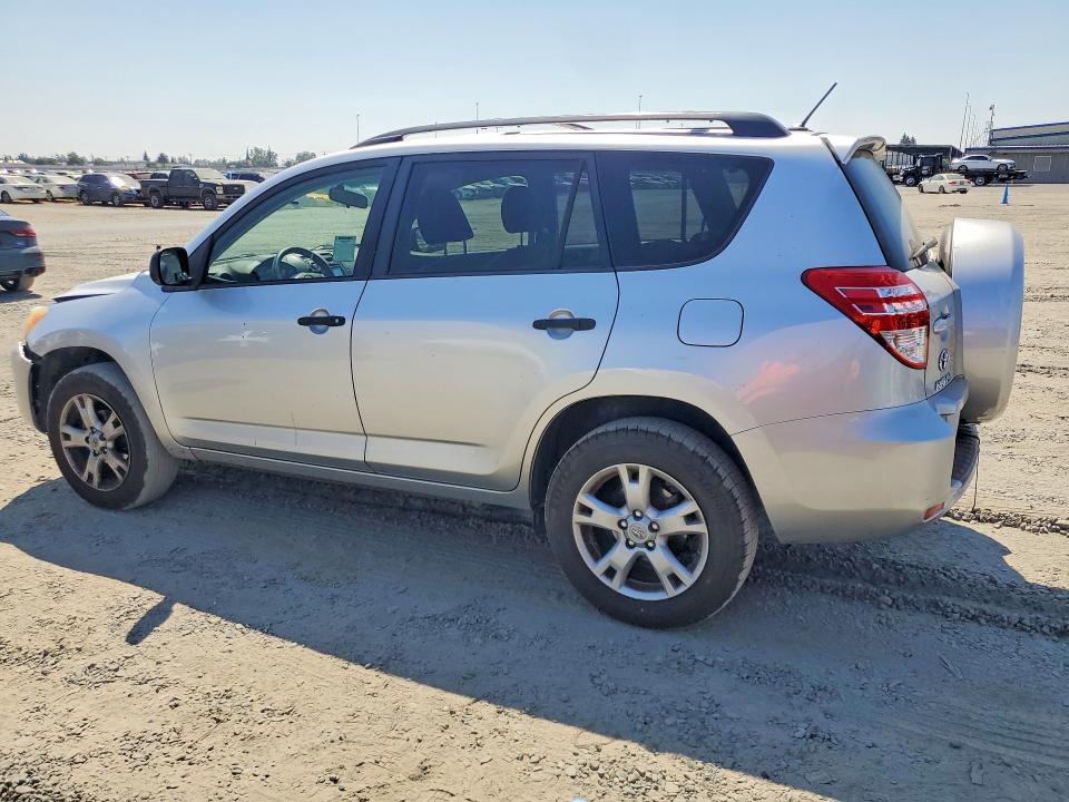 Photo 2 from auction – 2011 TOYOTA RAV4 with VIN JTMZF4DV0B5039440