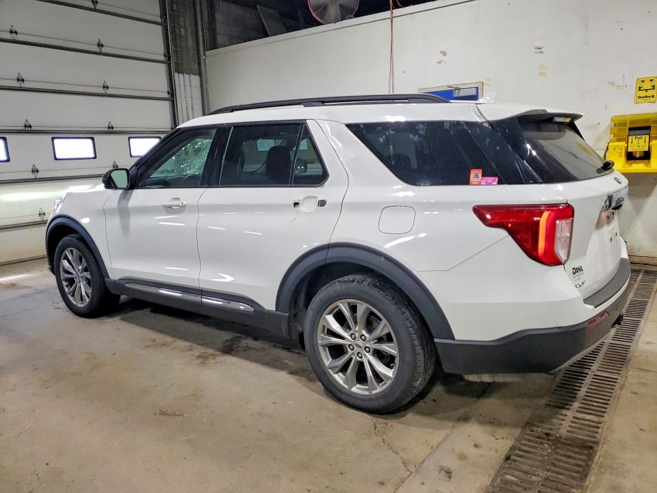 Снимка 2 от търг – 2020 FORD EXPLORER с VIN 1FMSK8DH3LGA81634