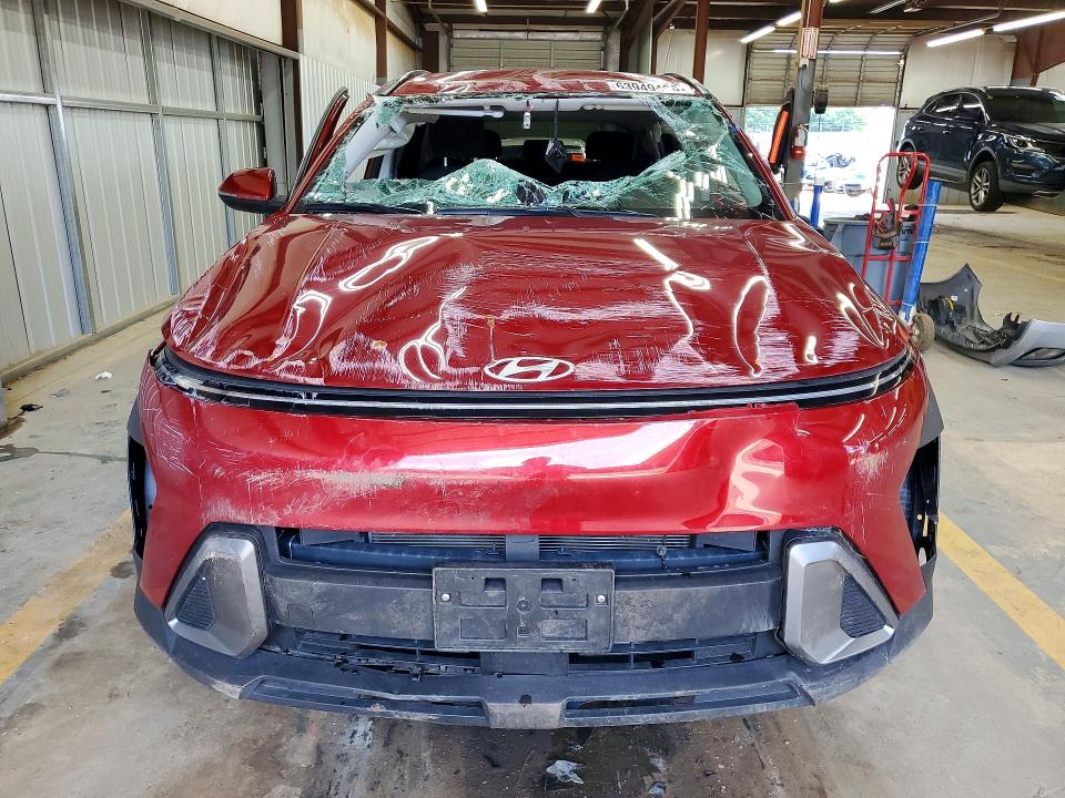 Снимка 5 от търг – 2025 HYUNDAI KONA с VIN KM8HBCAB9SU234000