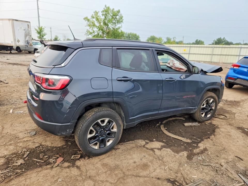 Zdjęcie 3 z aukcji – 2018 JEEP COMPASS z VIN 3C4NJDDB1JT345905