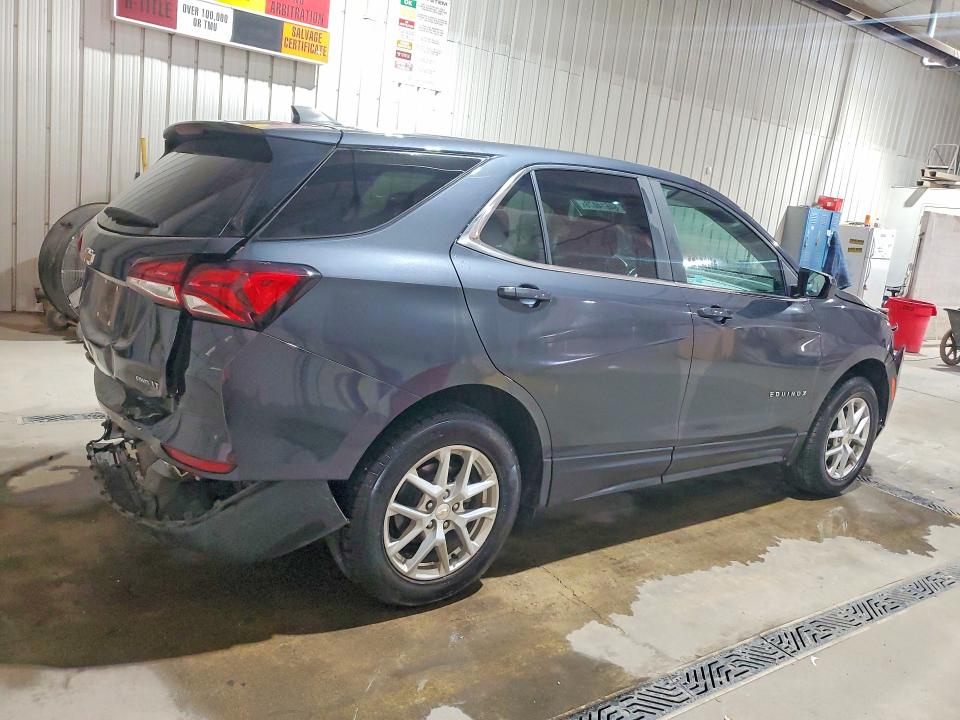 Photo 3 from auction – 2022 CHEVROLET EQUINOX with VIN 2GNAXUEV5N6136612