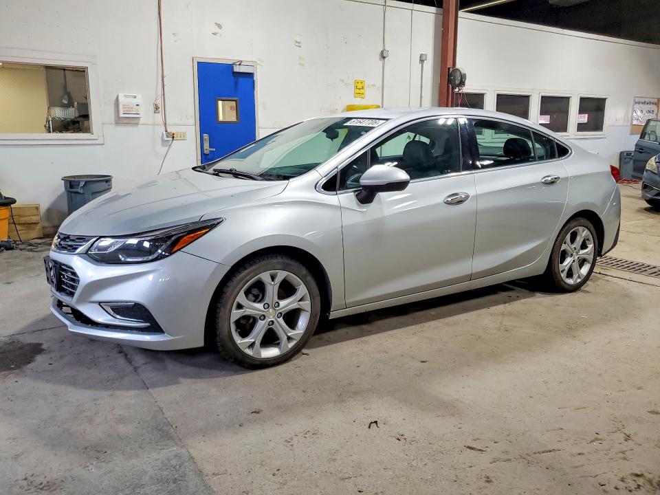 CHEVROLET CRUZE 2017 with VIN 1G1BF5SM5H7268722 - Photo from auction