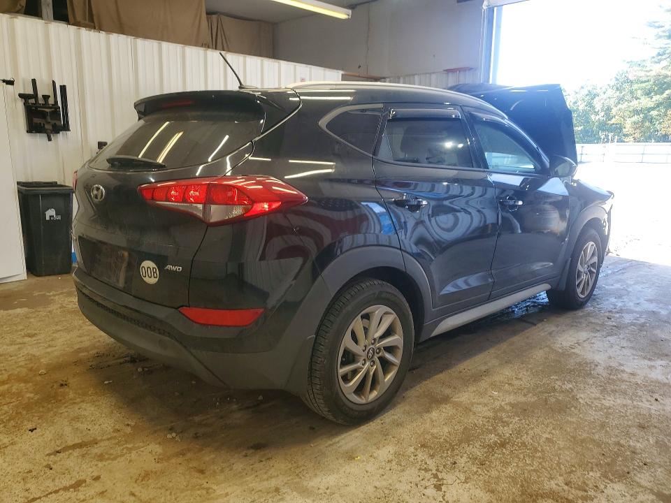 Photo 3 from auction – 2017 HYUNDAI TUCSON with VIN KM8J3CA41HU459049