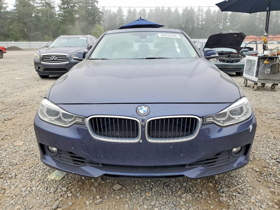 Photo 5 from auction – 2015 BMW 328 with VIN WBA3A5G59FNS85394