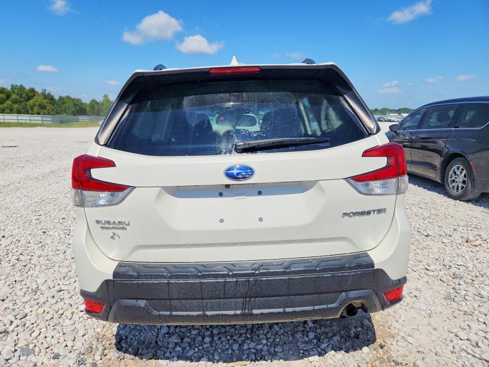 Снимка 6 от търг – 2022 SUBARU FORESTER с VIN JF2SKAEC5NH404479