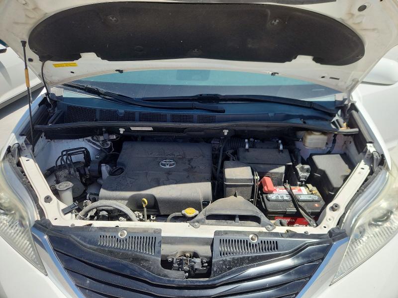 Photo 12 from auction – 2014 TOYOTA SIENNA with VIN 5TDKK3DC9ES526088