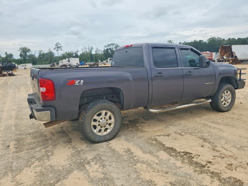 Photo 3 from auction – 2011 CHEVROLET SILVERADO with VIN 1GC1KXCG9BF229096