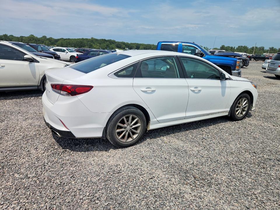 Photo 3 from auction – 2018 HYUNDAI SONATA with VIN 5NPE24AF5JH721848