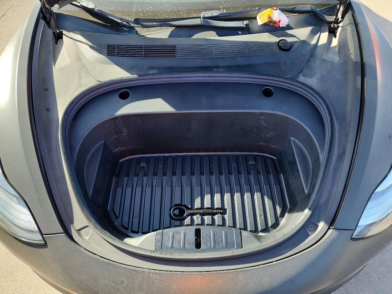Photo 11 from auction – 2022 TESLA MODEL 3 with VIN 5YJ3E1EA3NF200983