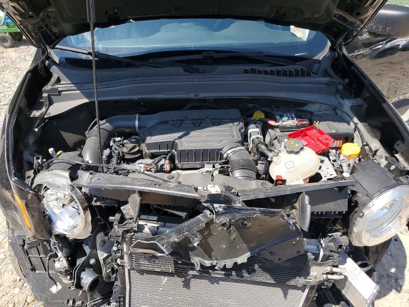 Photo 12 from auction – 2023 JEEP RENEGADE with VIN ZACNJDB19PPP22052