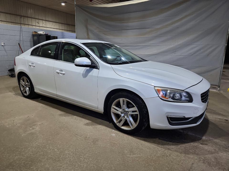 Photo 4 from auction – 2014 VOLVO S60 with VIN YV1612FS5E1288525