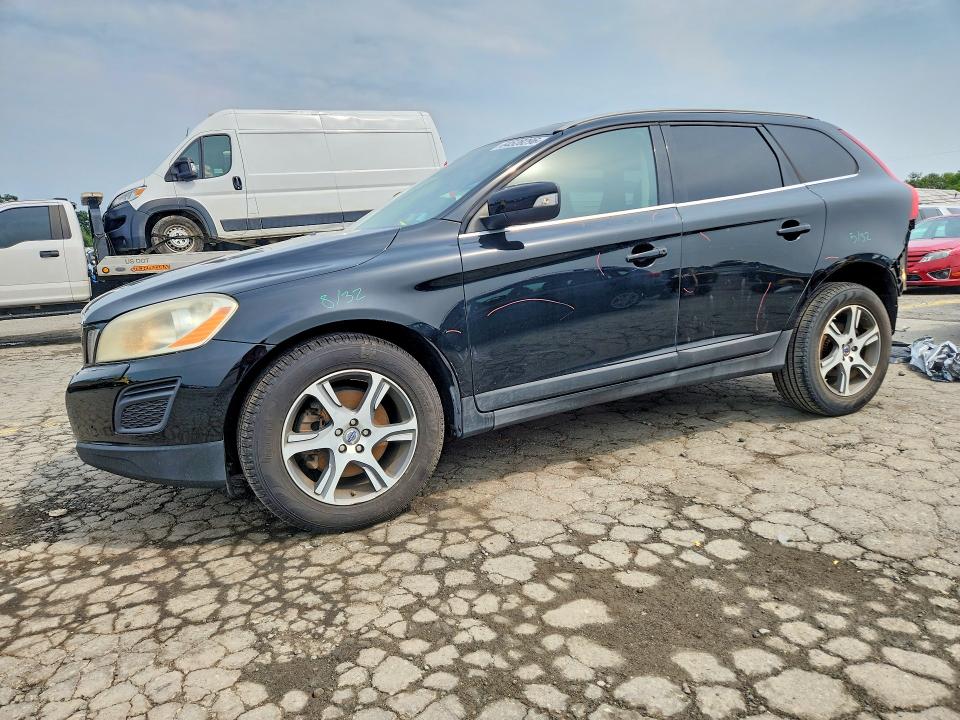 VOLVO XC60 2011 with VIN YV4902DZ1B2189693 - Photo from auction
