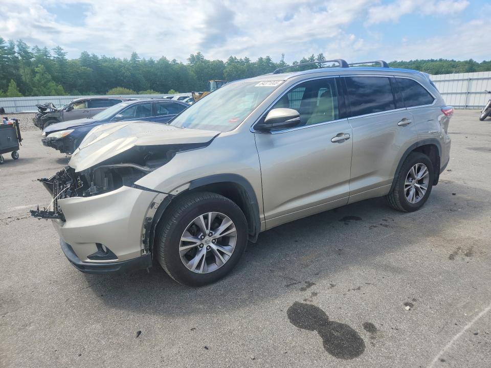 TOYOTA HIGHLANDER 2015 with VIN 5TDJKRFH0FS114232 - Photo from auction