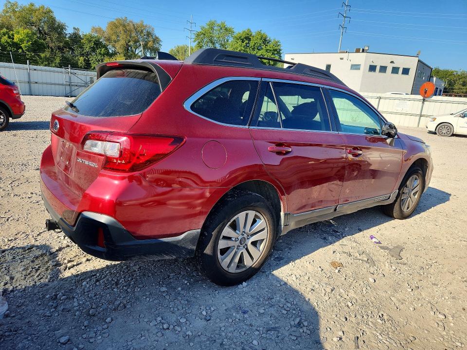 Photo 3 from auction – 2019 SUBARU OUTBACK with VIN 4S4BSAFC9K3313927