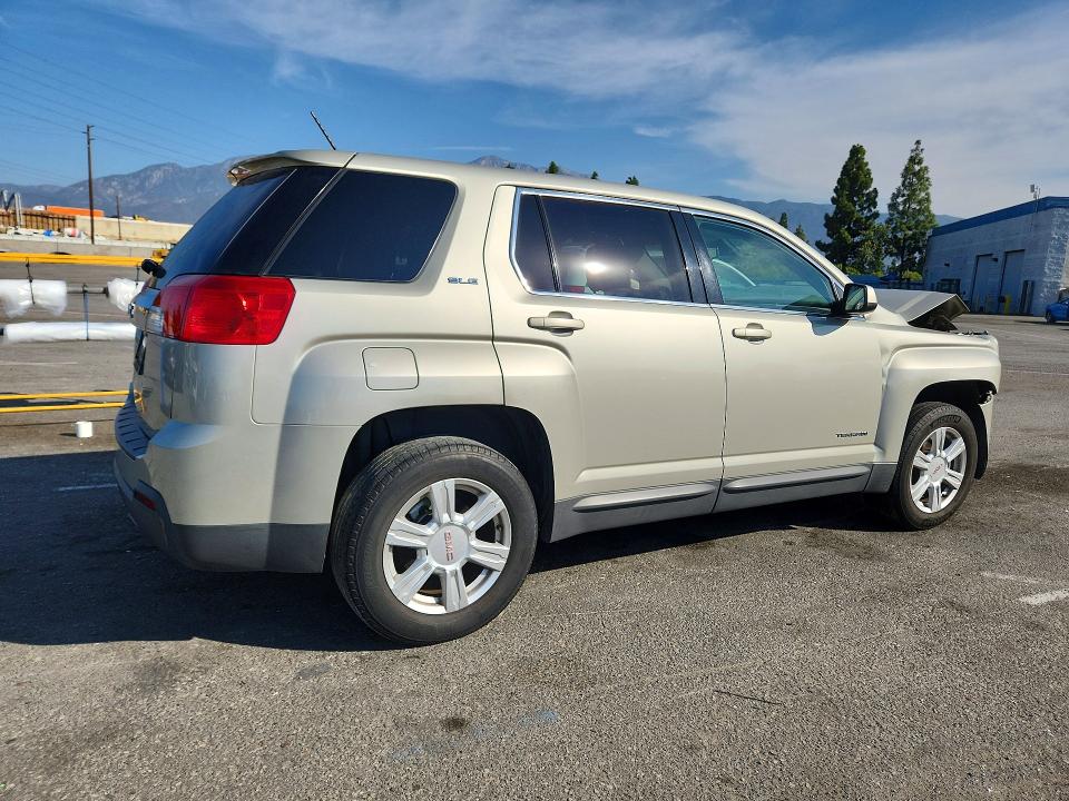 Photo 3 from auction – 2015 GMC TERRAIN with VIN 2GKALMEK7F6119150
