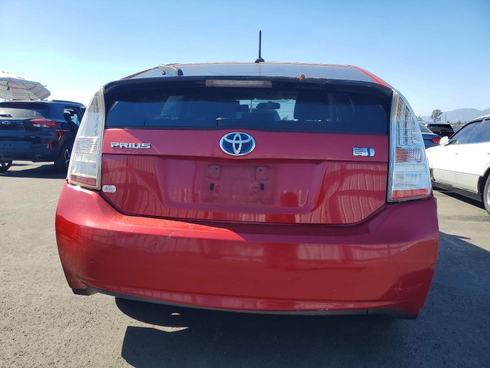 Photo 6 from auction – 2011 TOYOTA PRIUS with VIN JTDKN3DUXB0265584