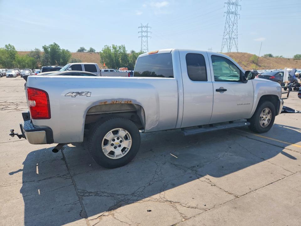 Photo 3 from auction – 2012 CHEVROLET SILVERADO with VIN 1GCRKSE74CZ164564