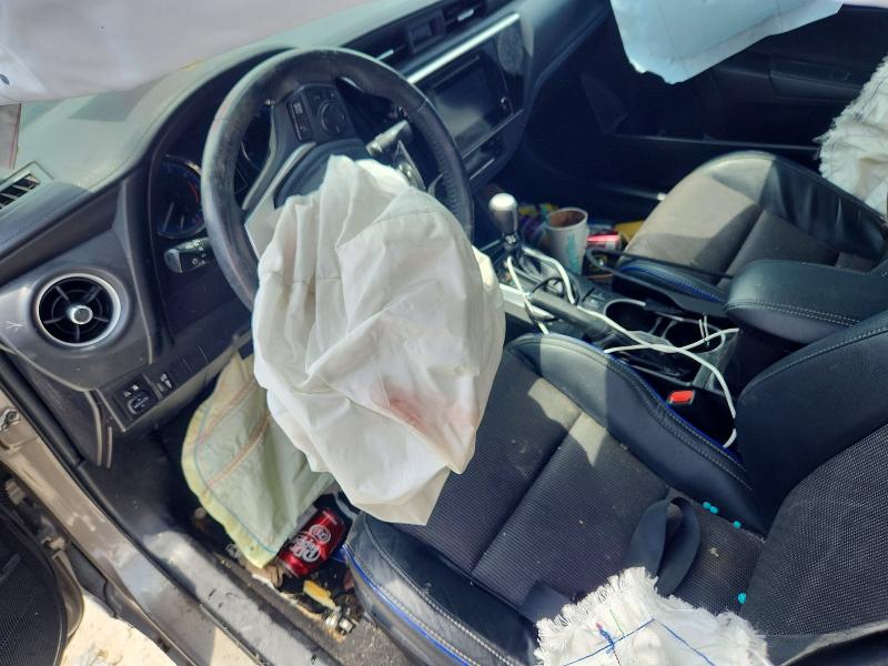 Photo 8 from auction – 2018 TOYOTA COROLLA with VIN 5YFBURHE1JP756896