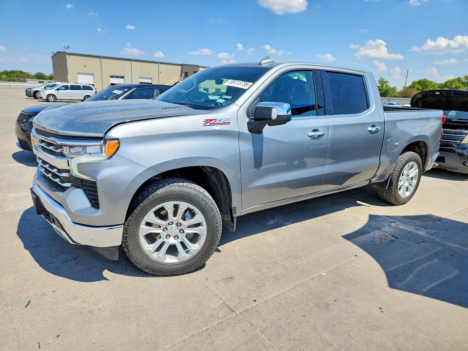 CHEVROLET SILVERADO 2023 with VIN 3GCUDGE88PG168634 - Photo from auction