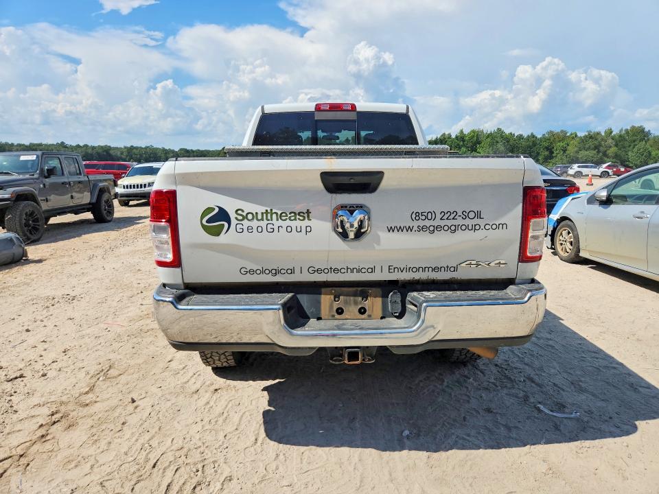 Photo 6 from auction – 2021 RAM 2500 with VIN 3C6UR5CJ6MG509866