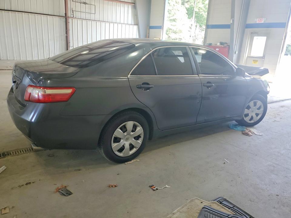 Photo 3 from auction – 2009 TOYOTA CAMRY with VIN 4T1BE46K99U831637