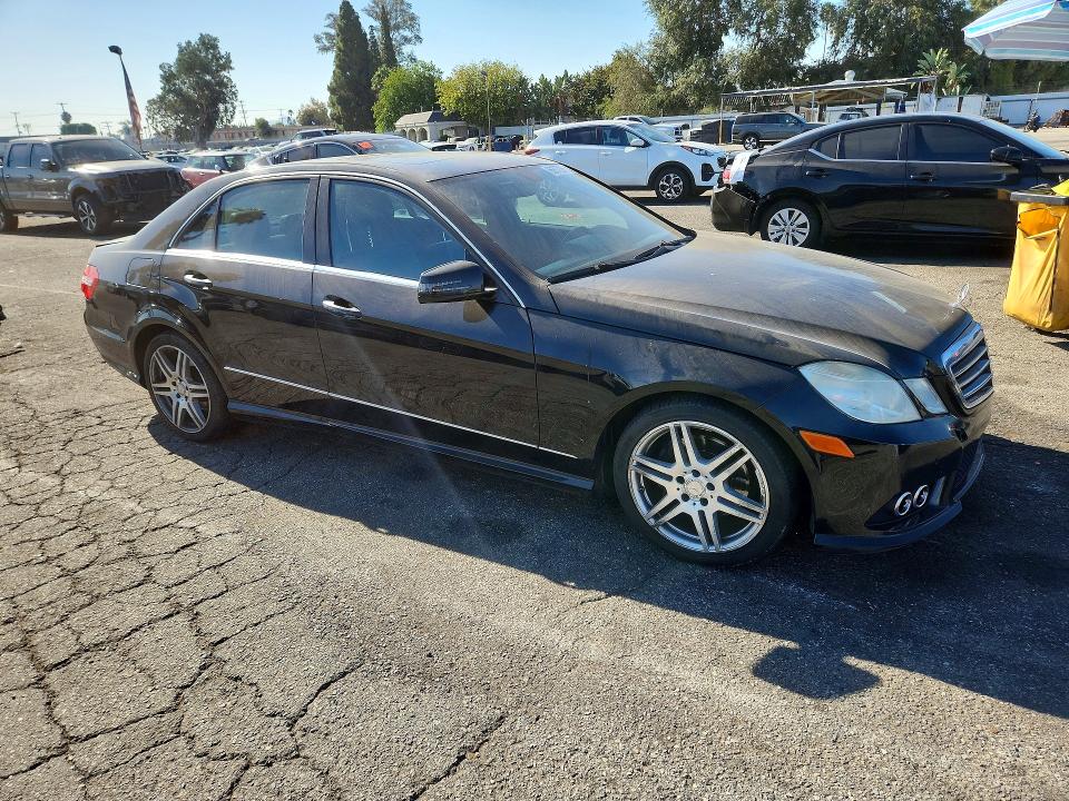 Photo 4 from auction – 2010 MERCEDES-BENZ E with VIN WDDHF5GBXAA076431