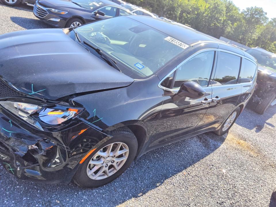 Photo 1 from auction – 2024 CHRYSLER VOYAGER with VIN 2C4RC1CG8RR179033