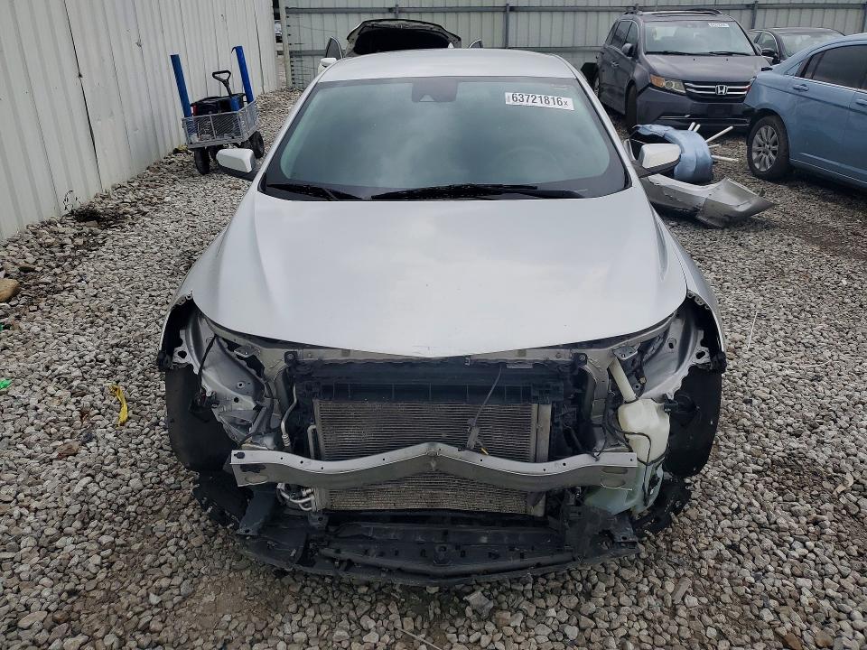 Photo 5 from auction – 2018 CHEVROLET MALIBU with VIN 1G1ZD5ST4JF209541