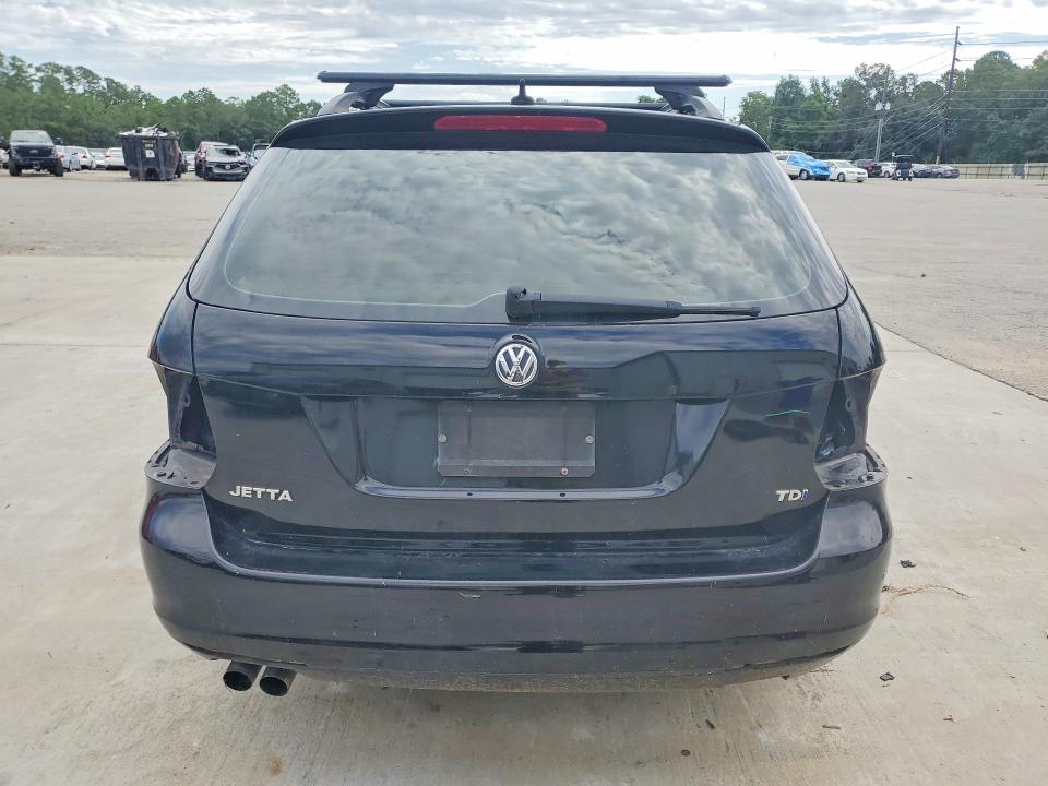 Photo 6 from auction – 2013 VOLKSWAGEN JETTA with VIN 3VWPL7AJ3DM655193