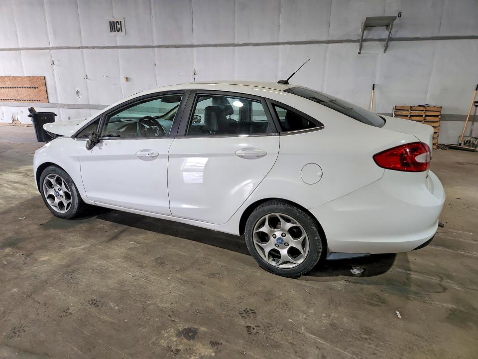 Photo 2 from auction – 2011 FORD FIESTA with VIN 3FADP4CJ7BM100191