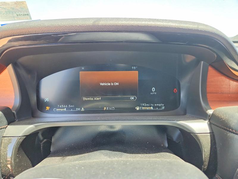 Photo 9 from auction – 2020 LINCOLN AVIATOR with VIN 5LM5J7XC6LGL13196