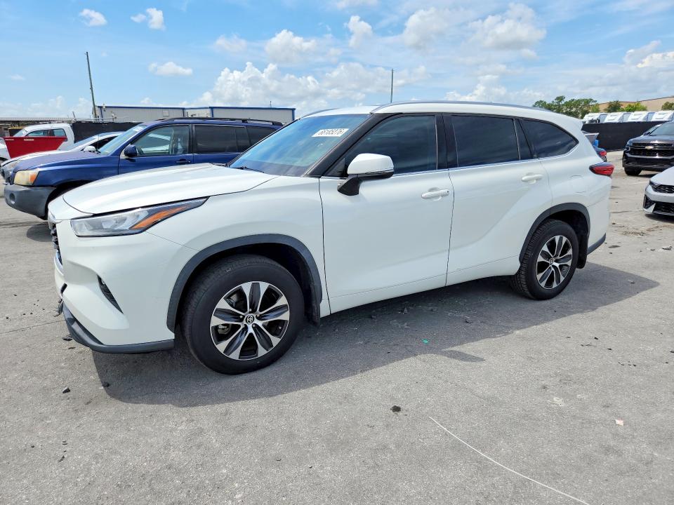 2020 TOYOTA HIGHLANDER - Търг №66185276